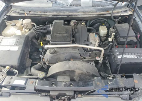 2004 Chevrolet Trailblazer Ls from USA, damaged, VIN 1GNDS13S142370194